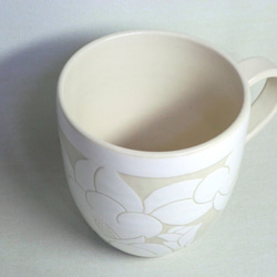 白椿のマグカップ 5枚目の画像