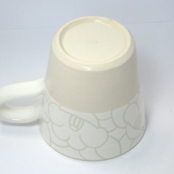 白椿のマグカップ 4枚目の画像