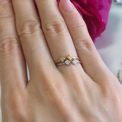 カルティエタイプのCZダイヤ フリーサイズリング 指輪・リング プロフ