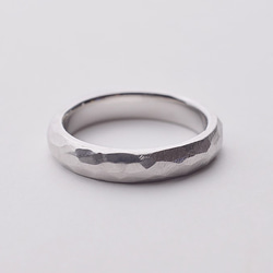 【Pt900】One: Ring (Large 4mm) 第1張的照片