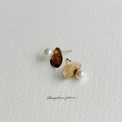 【SV925+K10ピアスポスト】押し花：Pierced Earrings（Simple Gold / Black） 5枚目の画像