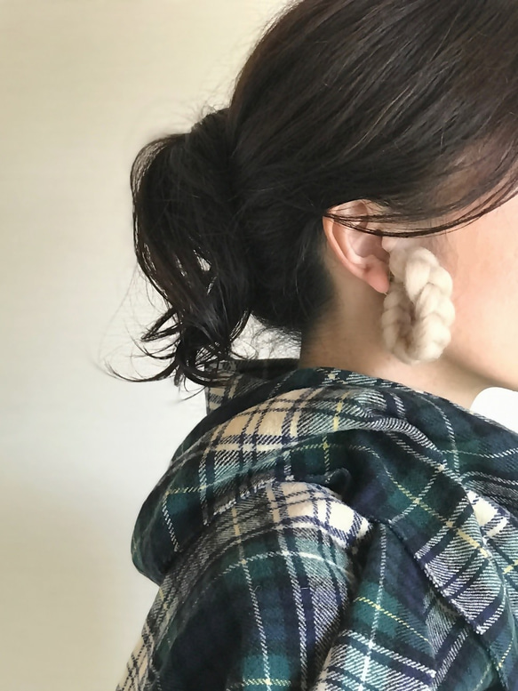 湯気（clip-on/pierced earrings） 2枚目の画像