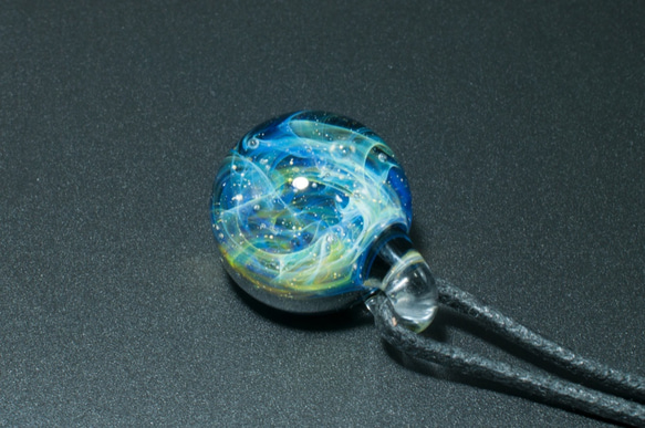 宇宙　玻璃　項鍊　Galaxy Borosilicate Glass ST-381 17mm 第3張的照片