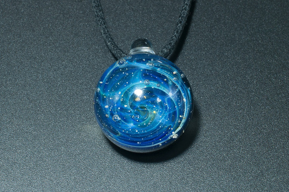 宇宙　玻璃　項鍊　Galaxy Borosilicate Glass ST-382 18mm 第4張的照片