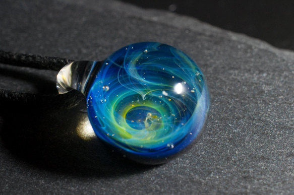 宇宙　玻璃　項鍊　Galaxy Borosilicate Glass ST-397 17mm 第2張的照片