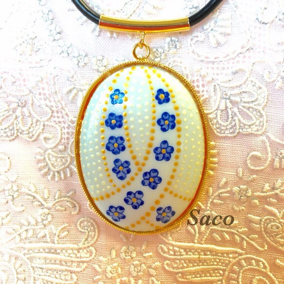 ふんわりオーバル花柄ネックレス（ラムネ）
