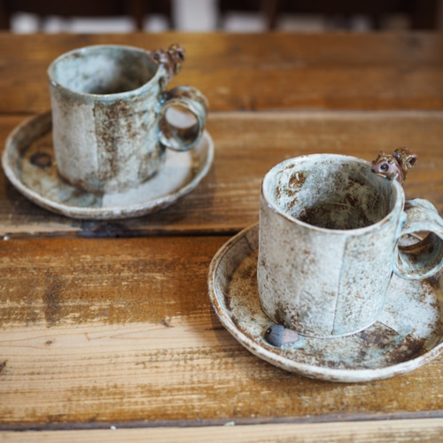 リスのカップ＆ソーサ―【ブルー×ホワイト柄】 ティーカップ リスの木