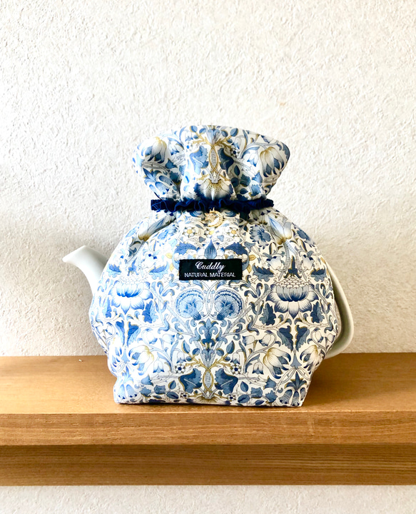 リバティ生地で作るティーコジー・ティーコゼーミニ (子コジー