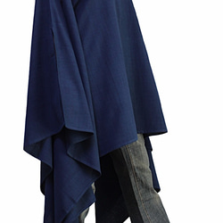 ジョムトン手織綿のポンチョ風貫頭衣 インディゴ（BFS-159-03） 5枚目の画像