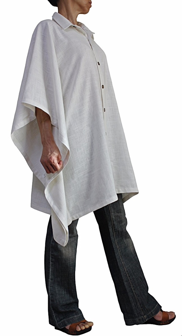柔らかヘンプのポンチョシャツ 生成（BNN-122-02） 2枚目の画像