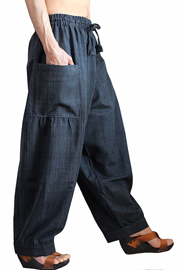 ジョムトン手織り綿のパンツパッチポケットギャザー入り 墨黒 （PRL-002-01） 3枚目の画像