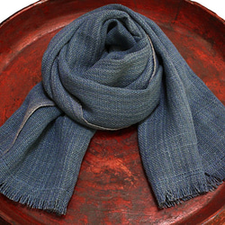 Jomtong手織棉天然靛藍染料披肩（TX-100-03） 第4張的照片