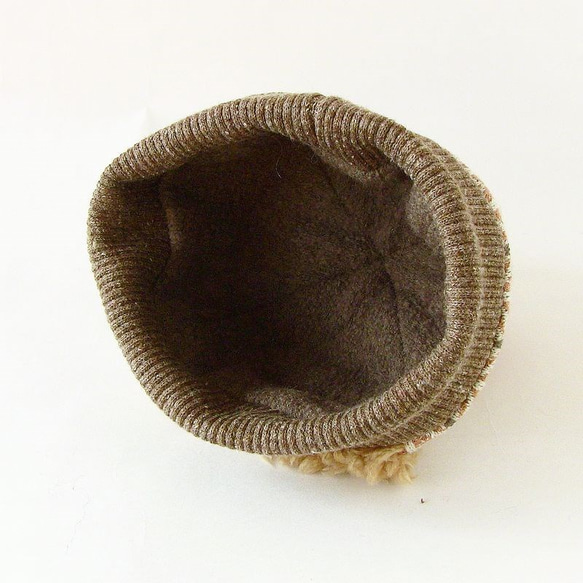 再販×５　ベビー　ポンポン付きニット帽　北欧風　ベージュ 4枚目の画像