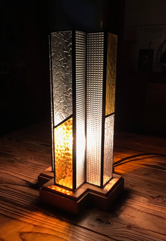 十字型ランプ  ステンドグラス 4枚目の画像