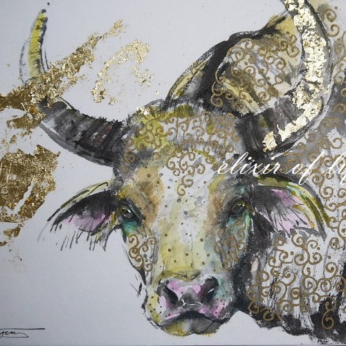 【オープニング大セール】 黄金の雄牛（墨絵、厚い和紙、金箔、アクリル26cm×36cm 絵画