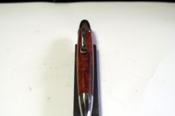 インド小葉金星紫檀　激レア素材　芯の繰り出し両方向　プラチナメッキ金具　ジェットストリーム 3枚目の画像