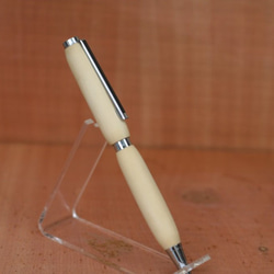 真弓（マユミ）　２軸スリムモデル　銀のボールペン 2枚目の画像