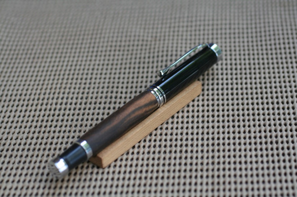 黒柿　富山県産　国産最高級材　オックスフォードモデル　一品物　固定式ボールペン　ジェットストリーム芯 2枚目の画像
