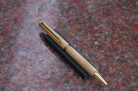 肉桂（ニッキ）　２軸ペン　クロスタイプ　三菱鉛筆ＳＫ－８ 3枚目の画像