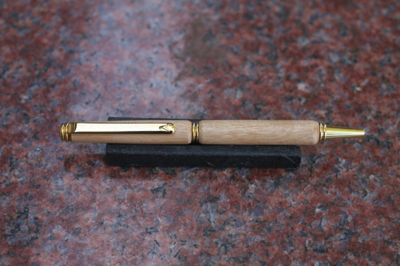 肉桂（ニッキ）　２軸ペン　クロスタイプ　三菱鉛筆ＳＫ－８ 4枚目の画像