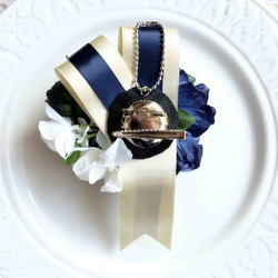 海軍藍色大麗花和白色繡球絲帶胸花＃029 第5張的照片