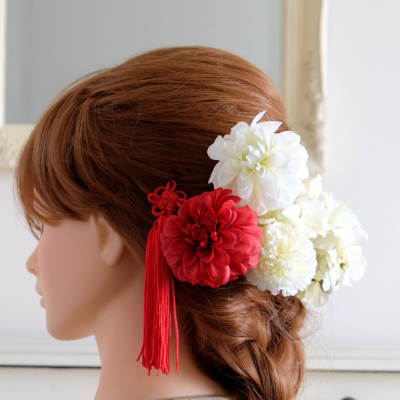 大麗菊及菊花的髮飾 第2張的照片