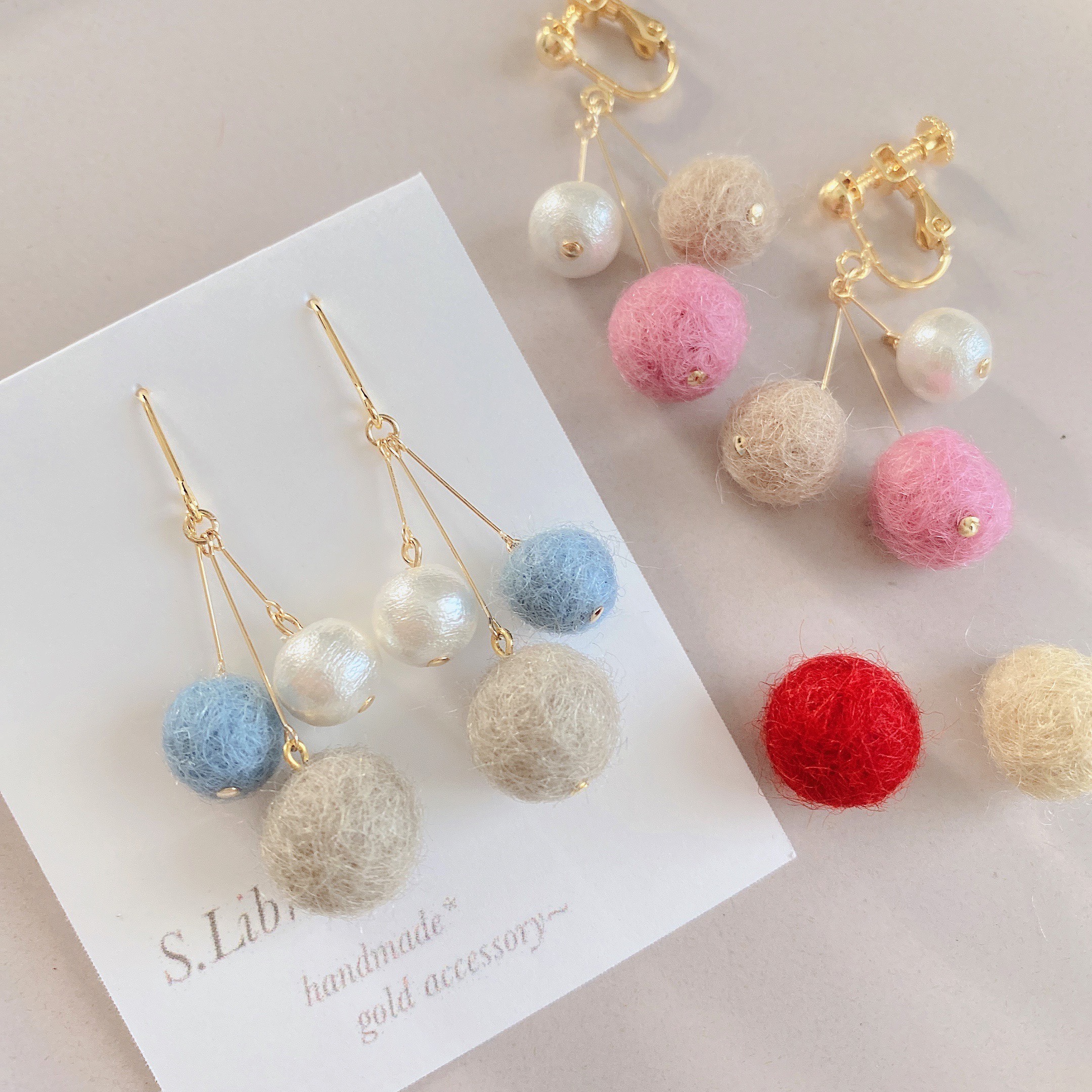 NSKYハンドメイド　ポンポンピアス(再販不可のものあり) NSKYハンドメイド　ポンポンピアス(再販不可のものあり)