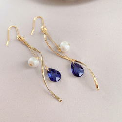 ピアス・Blue*Mermaid line〜マーメイドライン ブルーピアス 2枚目の画像