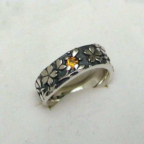 夜桜 シルバー6ミリ幅リング シトリンの月と桜 指輪・リング moge 通販