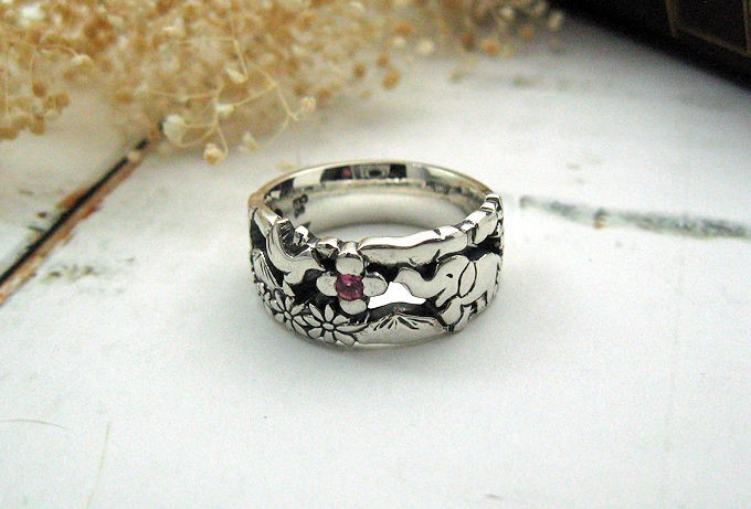 春風の便り　ゾウと小鳥のシルバーリング 　ピンクトルマリン