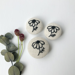 手刺繍【ミニヘアゴム set】シックな1輪のお花【小2.2cm】 4枚目の画像