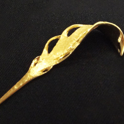 K18メッキSV925オカメの羽ピンブローチ 【Pio】 feather pin brooch Gold plated 3枚目の画像