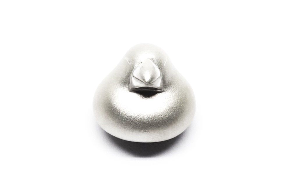 まるもち白文鳥ピンブローチSV925【Pio by Parakee】Java sparrow pin