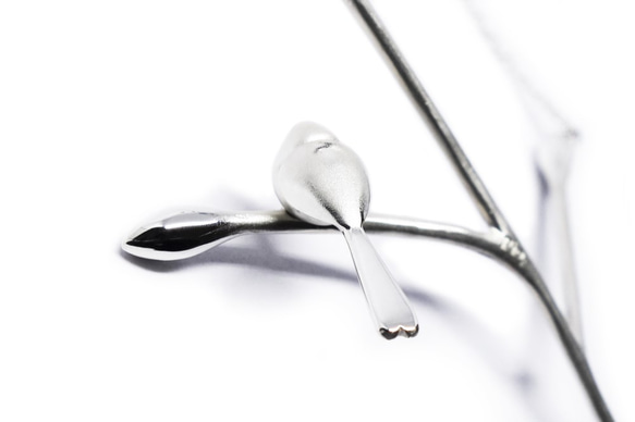 シマエナガの樹ブルートパーズネックレスSV【Pio by Parakee】Long tailed-tit blue 4枚目の画像