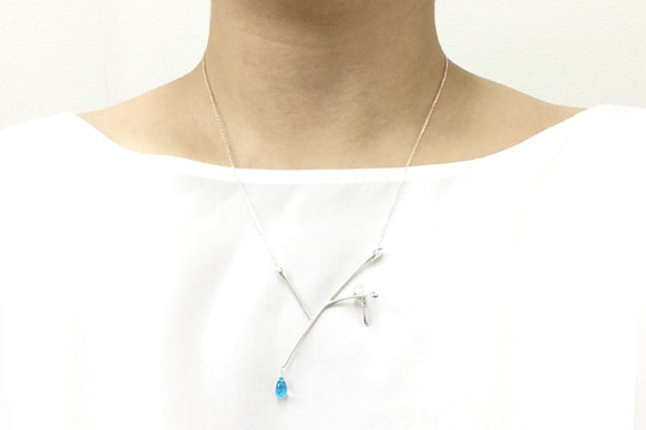 シマエナガの樹ブルートパーズネックレスSV【Pio by Parakee】Long tailed-tit blue 6枚目の画像