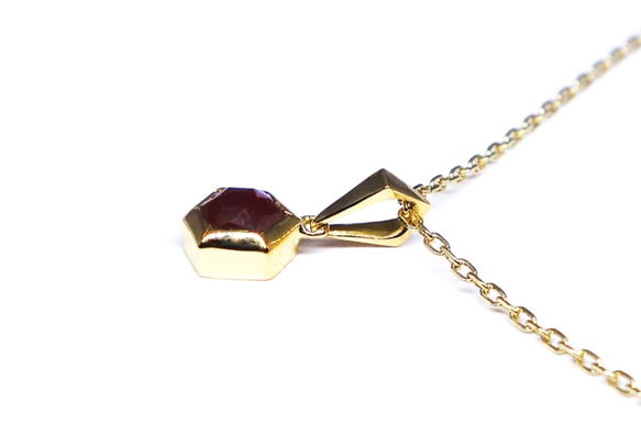 ダークレッドダイヤ・ヘキサゴンK18ペンダント・チェーン別売【Pio by Parakee】 3枚目の画像
