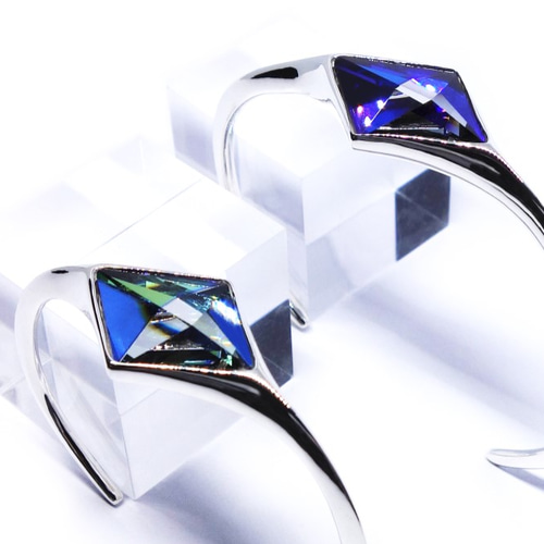 ユニセックスバングル・青の世界：スワロフスキー・クリスタル