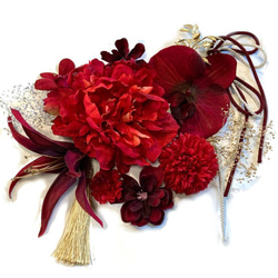 赤と金銀　絢爛髪飾り　芍薬 胡蝶蘭 百合 カブランカ 結婚式　成人式 1枚目の画像