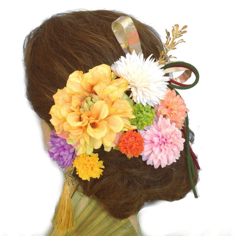 選べるタッセルとおまけのリボン付き～クリームイエローダリアとマムの髪飾り～結婚式 成人式 卒業式 b 4,845円