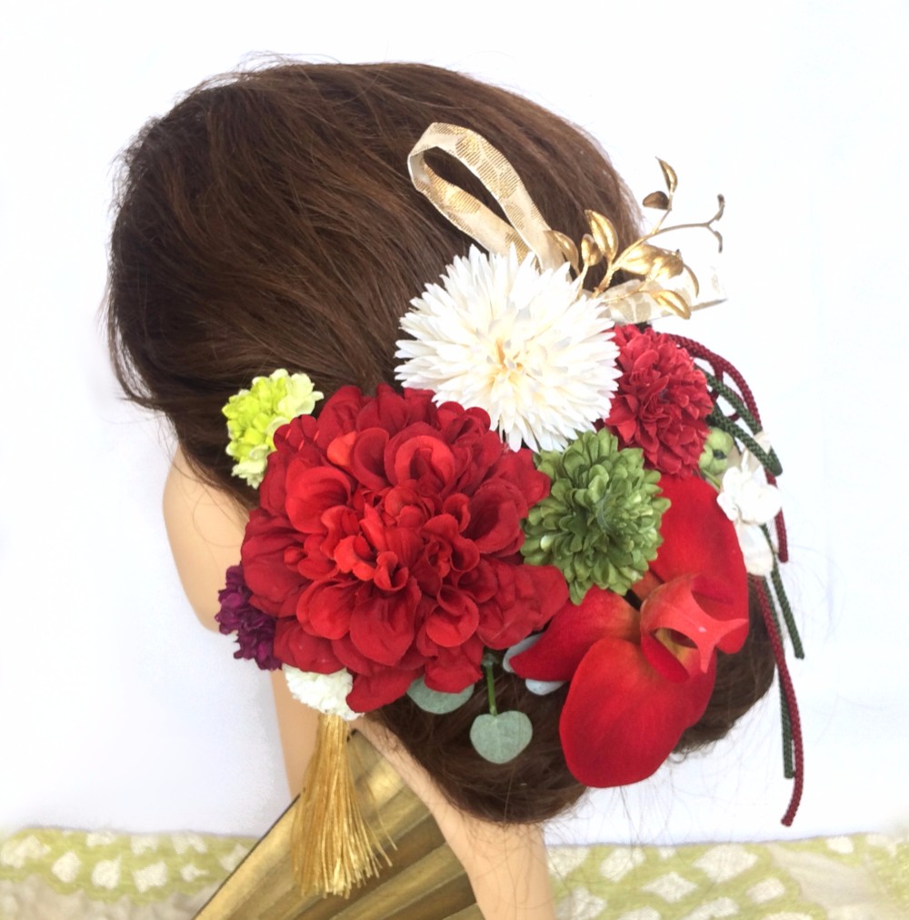 上品豪華選べる タッセル とオマケの リボン 付き ダリア と 胡蝶蘭 髪飾り as ～ 結婚式 成人式 着物
