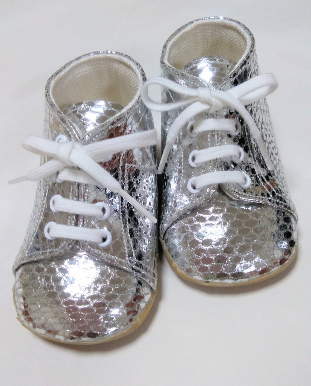 本革ファーストシュウーズ　赤ちゃんはじめての外歩き