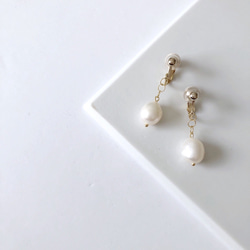 淡水真珠：baroque pearl×chain pierce 2枚目の画像