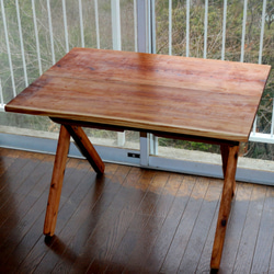93cm✕40cm高さ70cm　頑丈杉無垢板のシンプルな折りたたみテーブル机 4枚目の画像