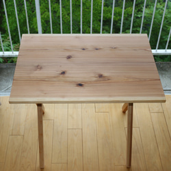 93cm✕40cm高さ70cm　頑丈杉無垢板のシンプルな折りたたみテーブル机 5枚目の画像