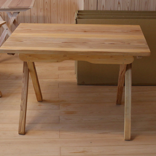 幅100cm奥行き80cm高さ70cm 杉無垢板のシンプルな折りたたみテーブル