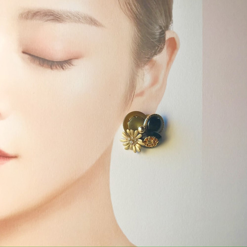 ヴィンテージボタン ピアス/イヤリング 2way大ぶり Khaki×Black×Gold