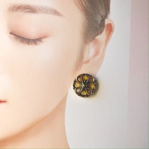 ヴィンテージボタン ピアス/イヤリング 2way大ぶり Khaki×Black×Gold