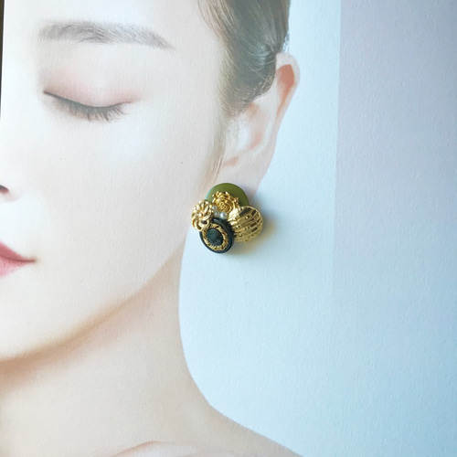 ヴィンテージボタン ピアス/イヤリング 2way大ぶり Khaki×Gold