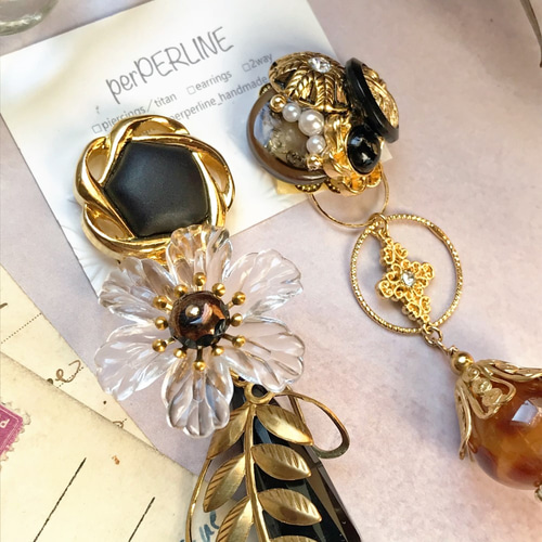 ヴィンテージボタン ピアス/イヤリング 2way大ぶり Brown×Black