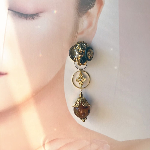 ヴィンテージボタン ピアス/イヤリング 2way大ぶり Brown×Black×Gold